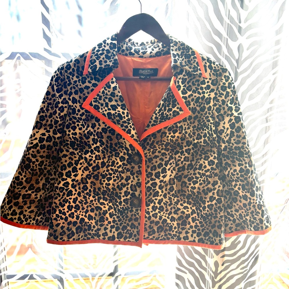 Peck & Peck Orange Blazer with Leopard Print and Structured Silhouette